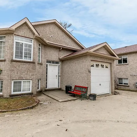 Beach1 Riverfront Resort Wasaga Beach Exterior photo