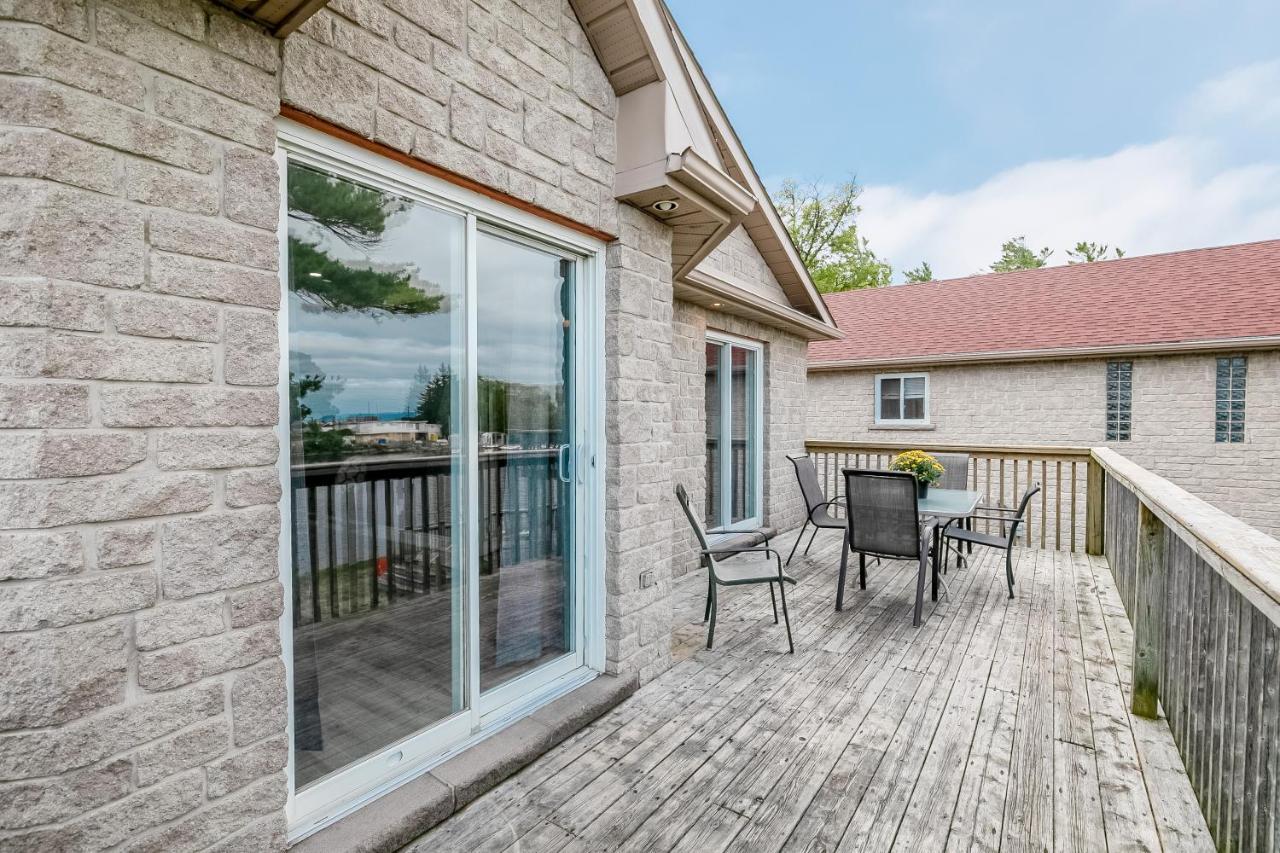 Holiday home Beach1 Riverfront Wasaga Beach