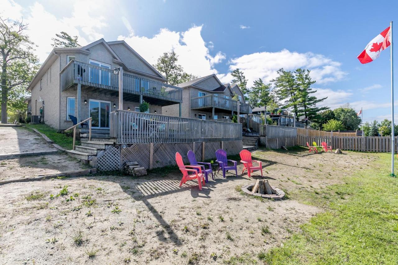 Beach1 Riverfront Holiday home Wasaga Beach