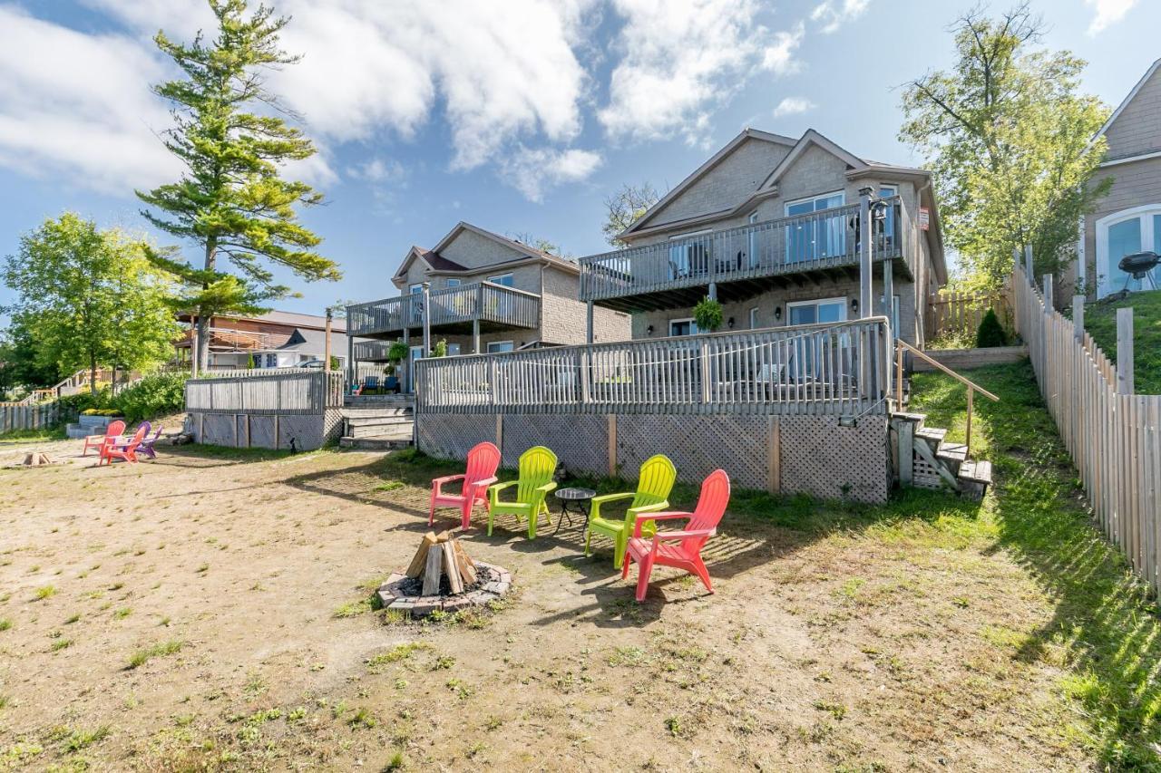 Beach1 Riverfront Holiday home Wasaga Beach